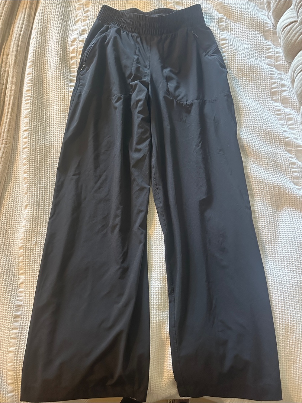 Women’s Black Lululemon Wide-Leg Pants